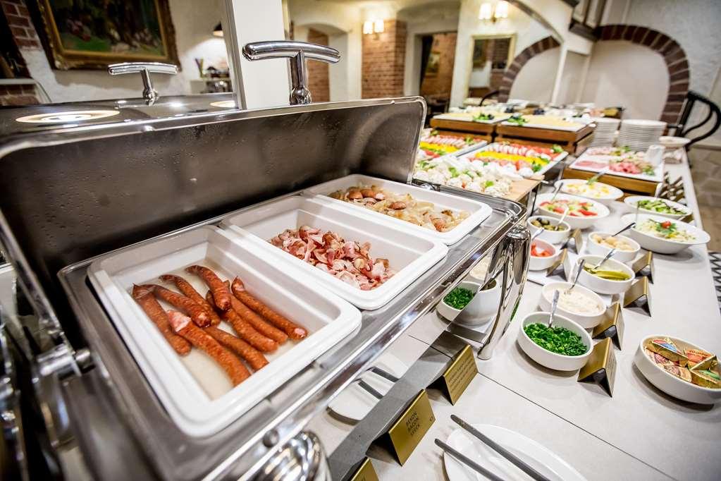 格利维采戴蒙特经济酒店 餐厅 照片